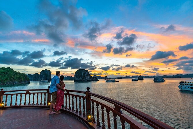 Emperor Cruise Halong: 3 Days 2 Nights Hideaway - The food, service, and atmosphere on board