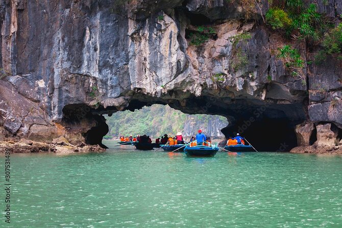 Exploring Halong Bay with 2-Day Cruise - Leaving Hanoi for Hon Gai harbor