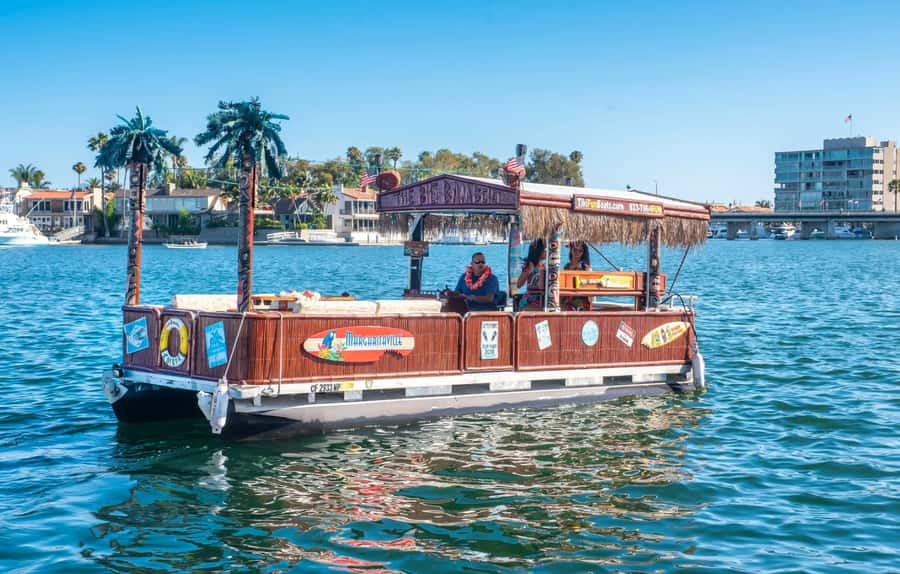 Floating Tiki Bar Harbor Cruise - Boarding and Meeting Up
