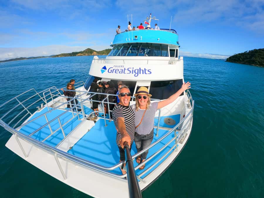 From Auckland: Full Day Private Tour to the Bay of Islands - Urupukapuka Island: picnic, beach, or summit