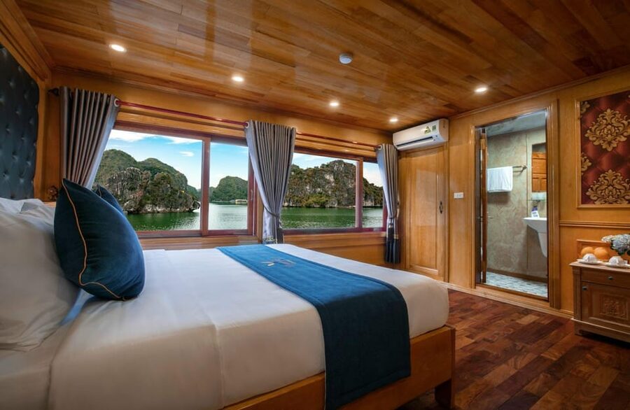 From Ha Noi : 3-Days Lan Ha Bay, Ninh Binh Small Group Tour - What to pack for three changing environments