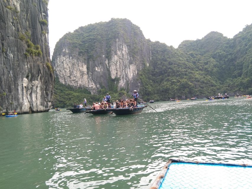 From Ha Noi - Fullday Trip Ha Long Bay - The food and what is actually included