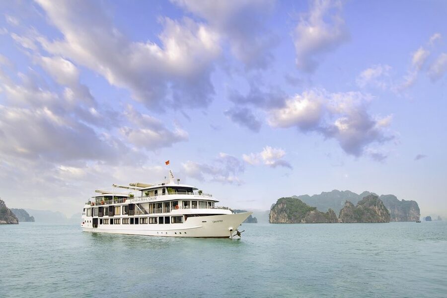 From Hanoi: 2-Day 1 Night Ha Long Bay 5-Star Cruise - Lunch with the limestone towers outside your window