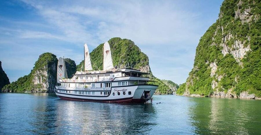 From Hanoi: 2-Day Bai Tu Long Bay Luxury Cruise with Jacuzzi - Why Bai Tu Long Bay is worth choosing