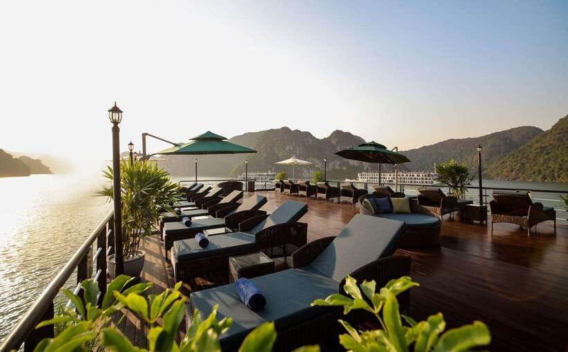 From Hanoi: 2-Day Ha Long Bay and Lan Ha Bay Cruise - Settling into the private balcony cabin