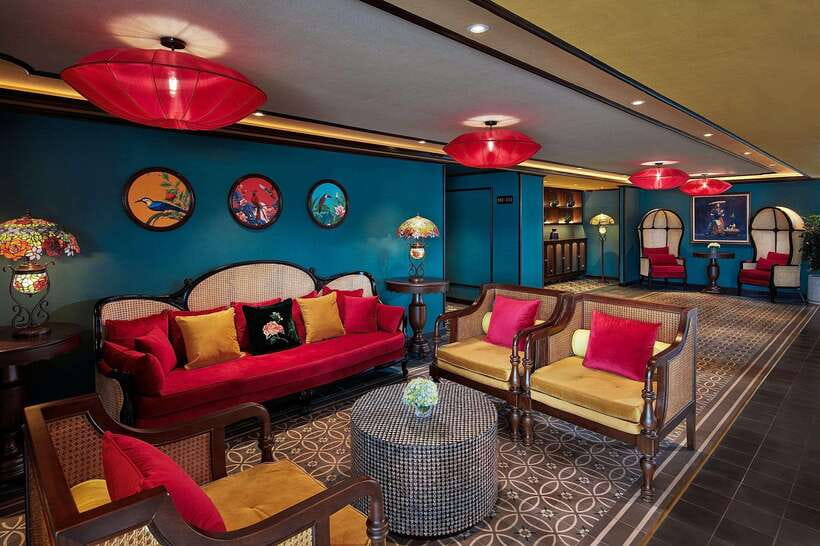 From Hanoi: 2-Day Ha Long Bay by Indochine Premium Cruise - Buffet lunch with the first views of the bay