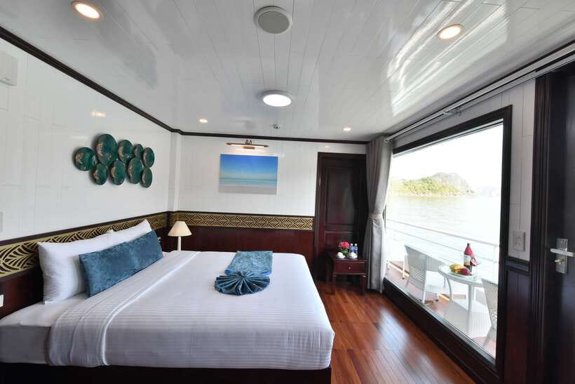 From Hanoi: 2-Day Halong Sapphire Cruise with Balcony Cabin - Spring rolls, sunset, and a social evening