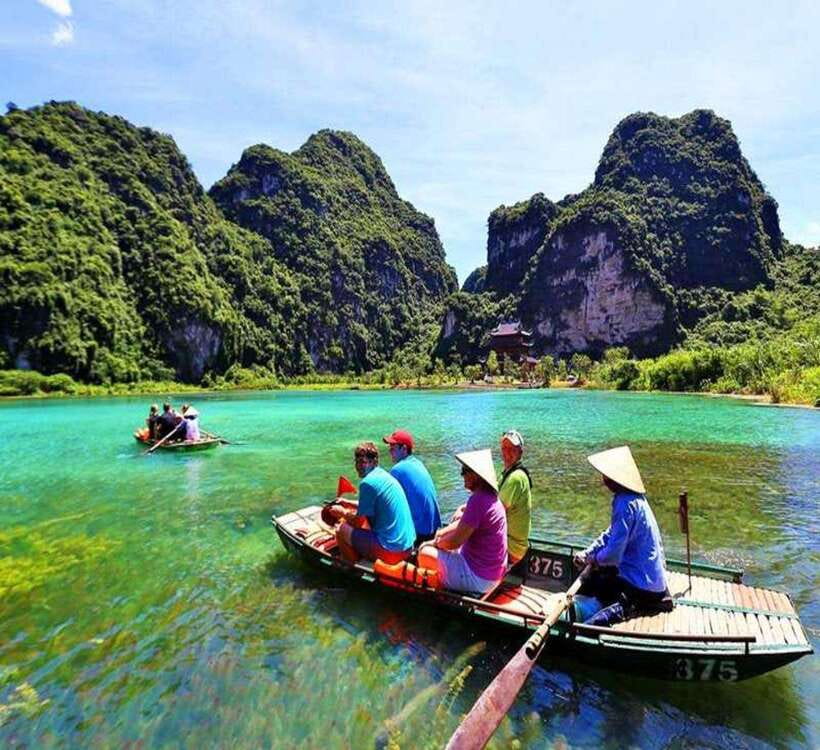 From Hanoi: 2-Day Ninh Binh & Ha Long Bay - All-Inclusive - Sung Sot Cave is grand, popular, and crowded