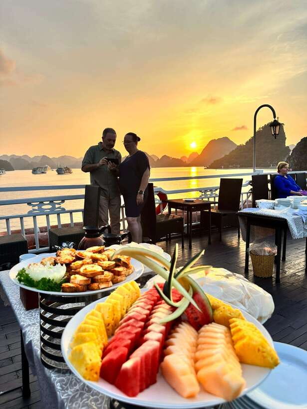 From Hanoi: 3D2N Ha Long & Lan Ha Bay by Le Journey Cruise - Lan Ha Bay and Dark and Bright Cave on day two