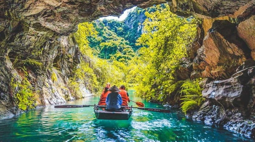 From Hanoi : 4-day Ninh Binh-Halong Bay Cruise with Balcony - Should you book this four-day trip?
