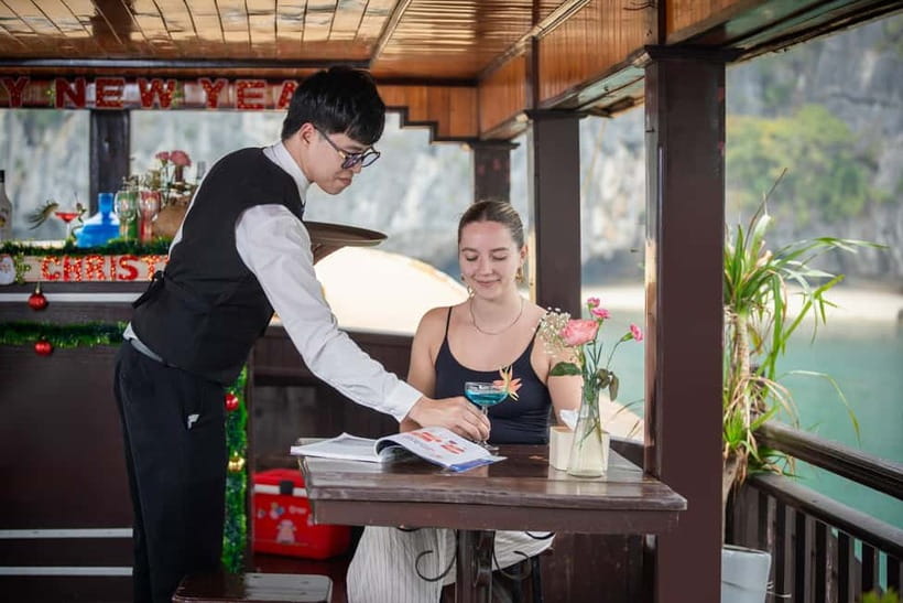 From Hanoi/Cat Ba: Lan Ha Bay Full-Day Boat Trip - The cooking class and the ride home