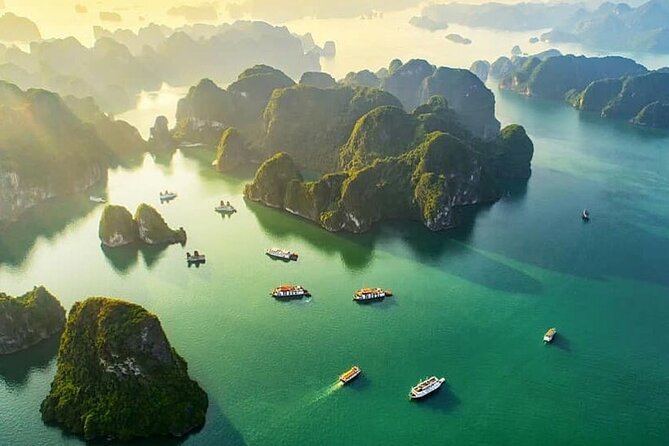 From Hanoi: Ha Long Bay Day tour 4-Star with Kayaking - Walking through Amazing Cave