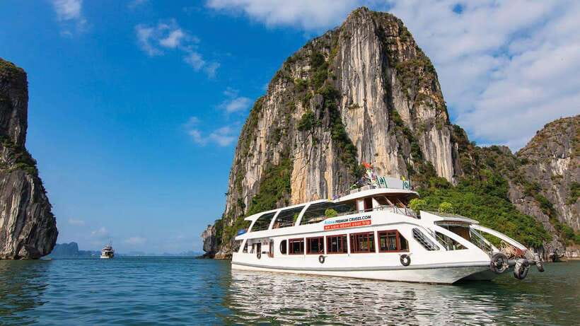 From Hanoi: Ha Long Bay Save-Cost Tours - Big & Small Groups - Boarding at Tuan Chau and settling into the cruise