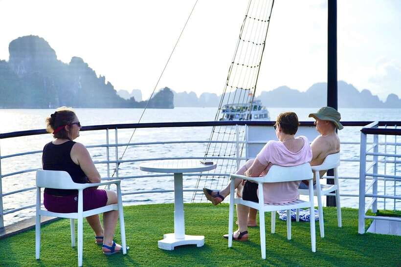 From Hanoi: Ha Long Bay Save-Cost Tours - Big & Small Groups - Ti Top Island for swimming or the viewpoint