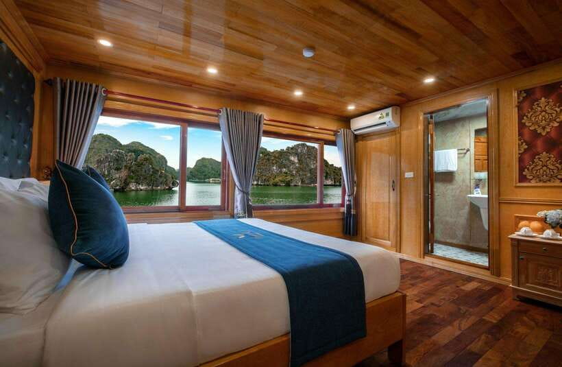 From Hanoi: Ha Long & Lan Ha Bay 2-Day Cruise with Meals - Lunch, disembarkation, and the trip back to Hanoi