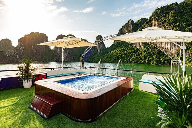 From Hanoi- Halong Bay 1 Day Save Cost With Limousine Bus Option - The road from Hanoi to Halong City