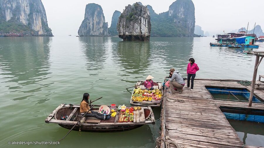 From Hanoi: Halong Bay Day Trip with Lunch and Transfers - The return cruise and sunset tea