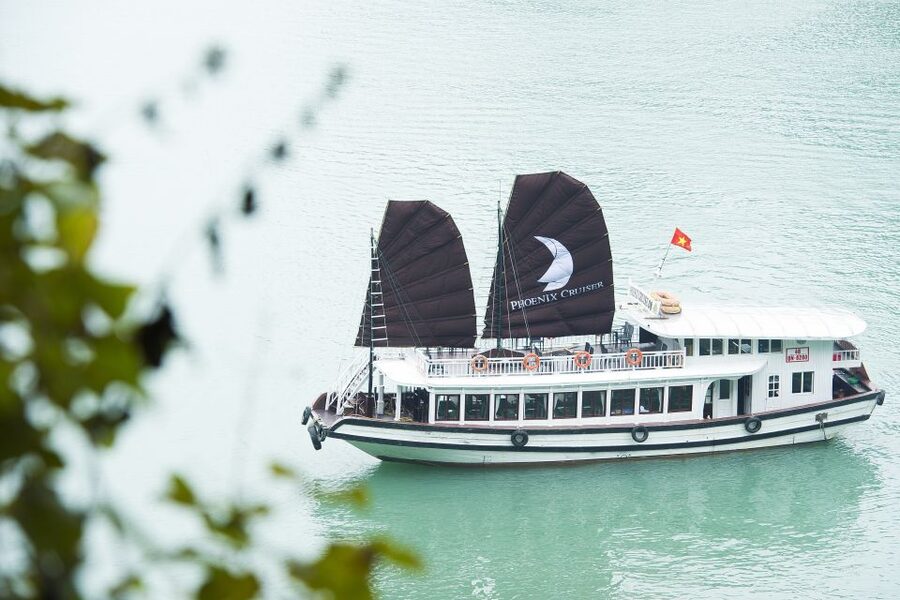 From Hanoi: Halong day trip, Route 2, 6hours, Small group - Leaving Tuan Chau for the limestone islands