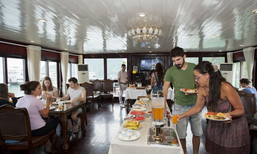 From Hanoi: Halong Explorer 3-Day Deluxe Cruise - Food, cabins, and service