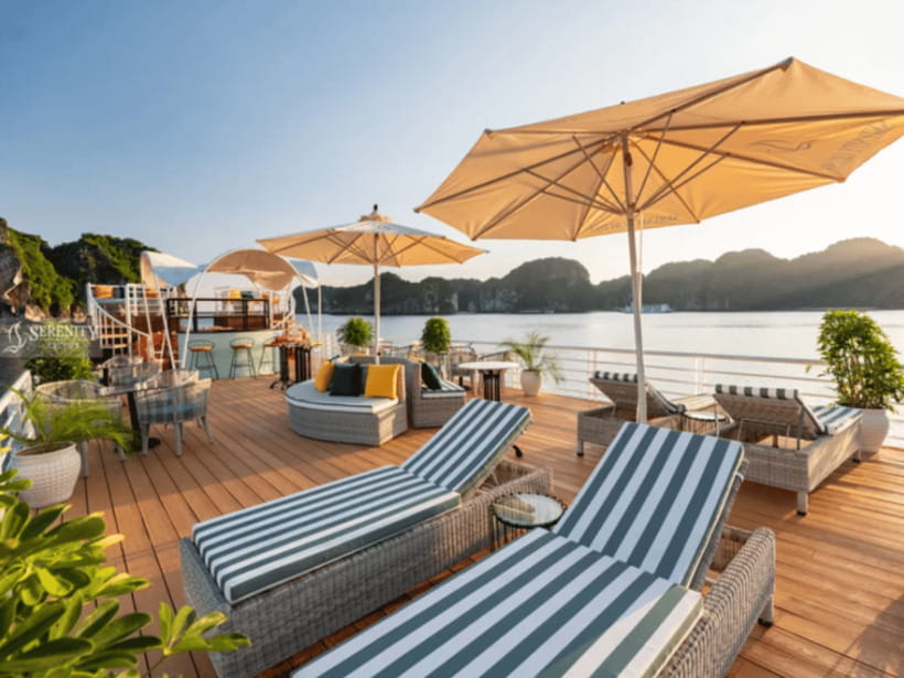 From Hanoi: Lan Ha Bay and Cat Ba Island Cruise with Lunch - Returning to Hanoi after a very full day