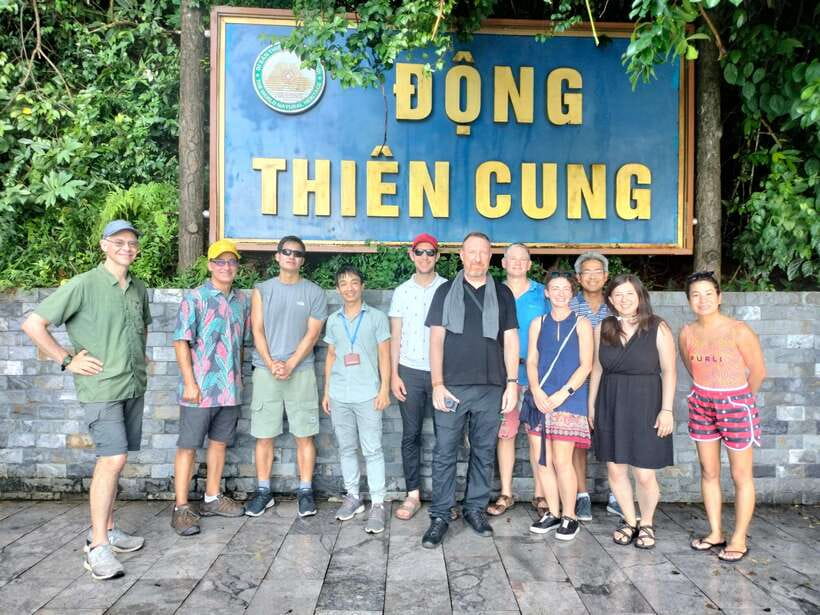 From Hanoi: Private Ha Long Bay Full-day Trip - The long road from Hanoi to Ha Long Bay