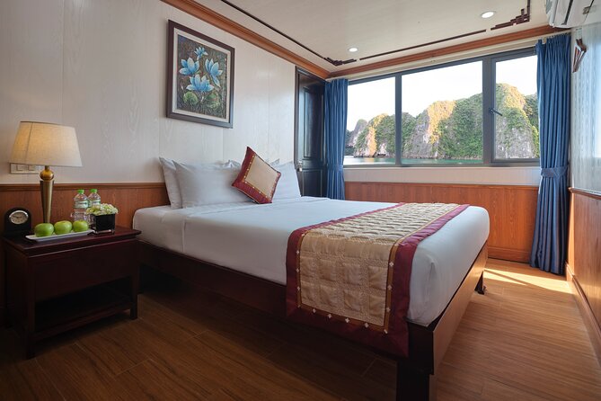 From Hanoi : Sapa Moutain Trek - Halong bay Heritage - Kayaking and the first evening on the cruise