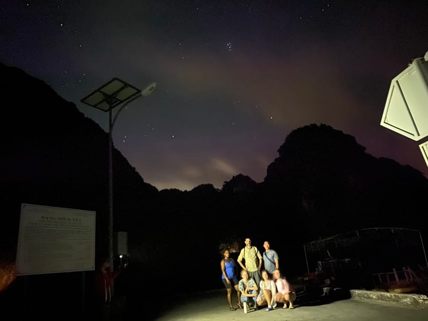 From Hanoi to Lan Ha Bay: 2-Day Jungle Hiking & Night Kayak - Lunch near Ong Cam Islet