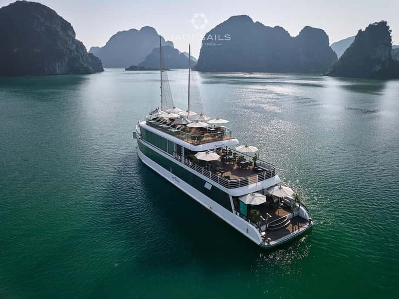 From Hanoi: Top-Rated Ha Long Bay Day Cruise with Jade Sails - Who will enjoy this cruise most?
