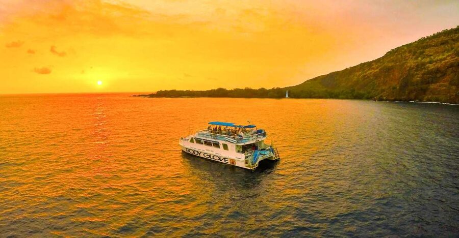 From Hawaii: Historical Dinner Cruise Tour to Kealakekua Bay - Kealakekua Bay and Captain Cook’s Monument