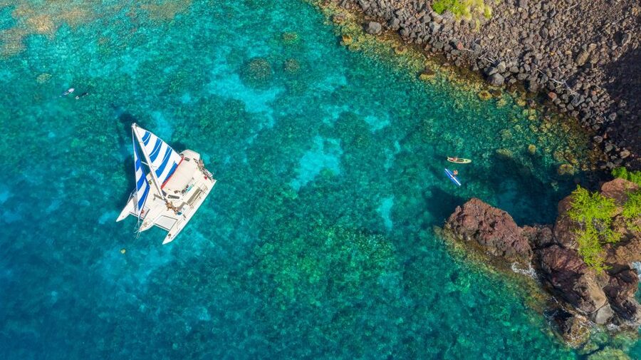 From Keauhou Bay: Snorkel Cruise to Captain Cook's Monument - Leaving Keauhou Bay aboard the HokuNui