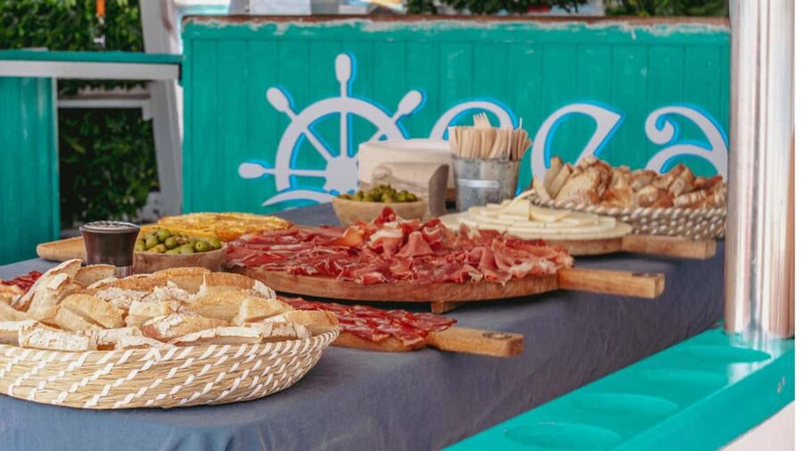 From Magaluf: Palma Bay Sightseeing Cruise with Live Music - Is $69 good value?