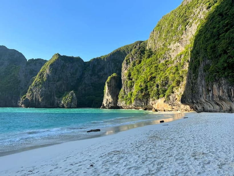 From Phi Phi: Half-Day Longtail Boat Tour to Maya Bay - Why this four-hour Phi Phi trip works