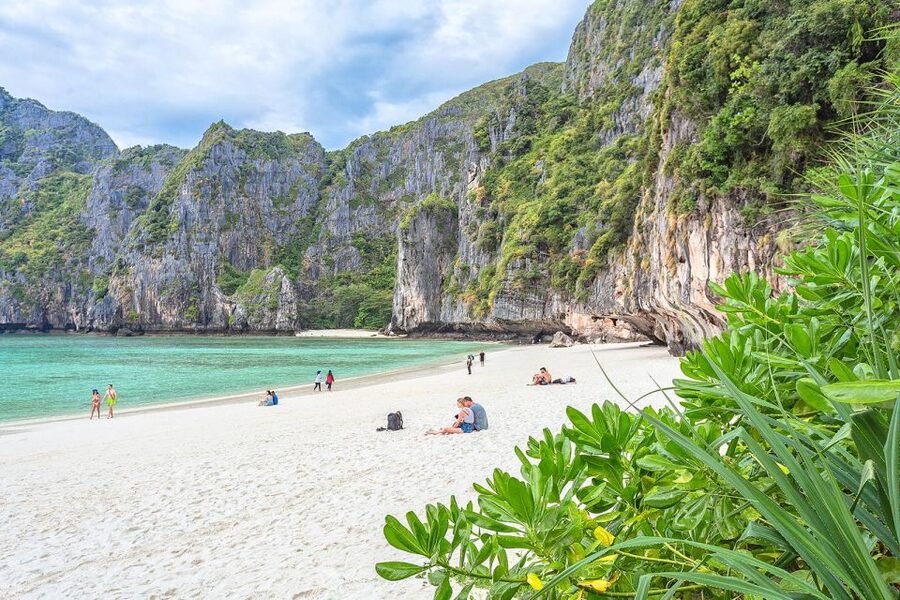 From Phi Phi: Sunrise Maya Bay, Pileh Lagoon Speedboat Tour - Pileh Lagoon brings the first swim