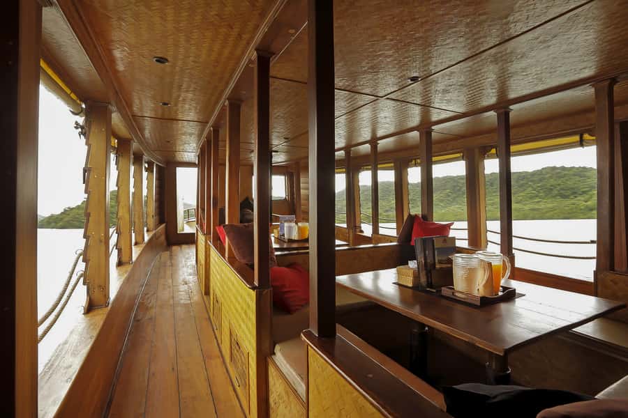 From Phuket: Full-Day Phang Nga Bay Cruise with Meals - Meeting a family in the island caves