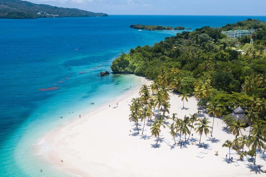 From Punta Cana: Samana Bay Whale-Watching Cruise with Lunch - Who Will Enjoy This Most?