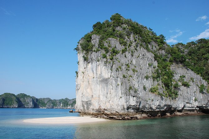 Full day boat trip with Cat Ba Captain Jack to Lan Ha Bay and Ha Long Bay - Swimming at Three Peaches beaches