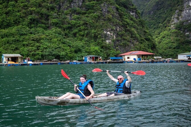 Full Day Explore Bai Tu Long Bay With Cave And Kayaking From Hanoi - Who will enjoy this 11-hour outing