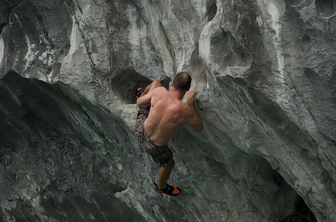 Full Day Guided Tour to Lan Ha Bay with Kayaking, Cliff Jumping - Who should book this experience