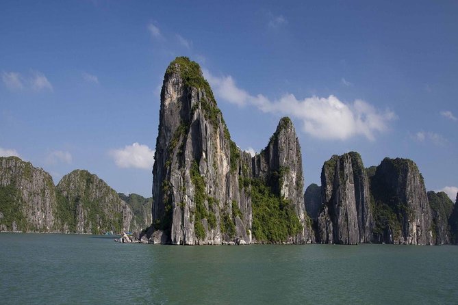 Full-Day Halong Bay Tour Including Kayaking from Hanoi - The Hanoi to Halong Bay transfer