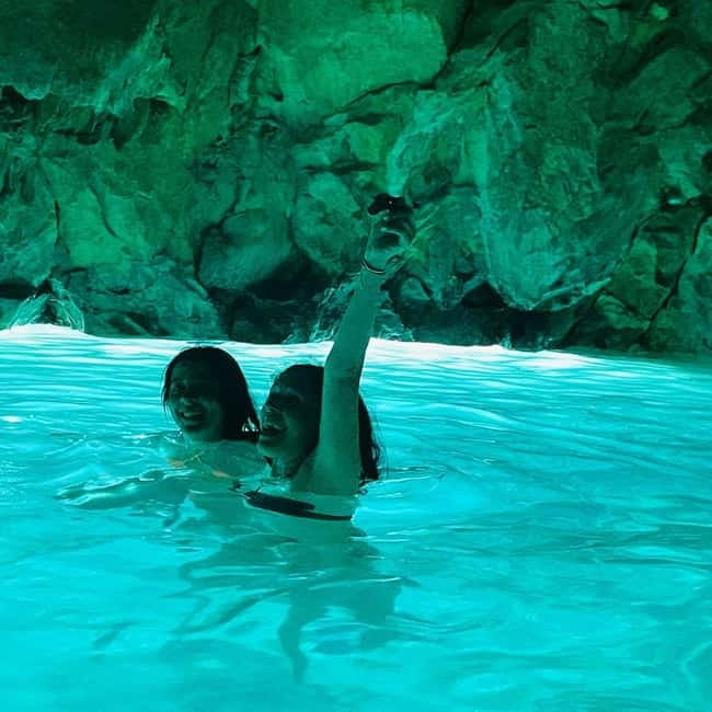 Grama Bay Speedboat Tour Vlore - Small coves and short snorkeling stops