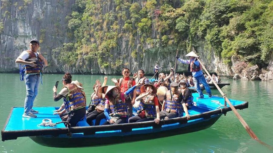 Ha Long 1 Day Luxury Small Group & Kayaking - The sunset party on the return cruise