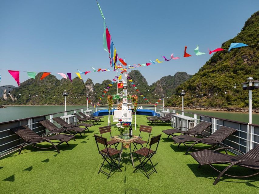 Ha Long: Afternoon Cruise with Lunch, Kayaking, and Swimming - Luon Cave by kayak or bamboo boat