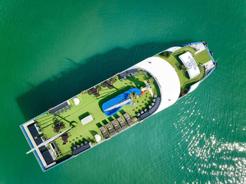 Ha Long & Bai Tu Long bay cruise wt Kayakking & buffet lunch - Key points to know before booking