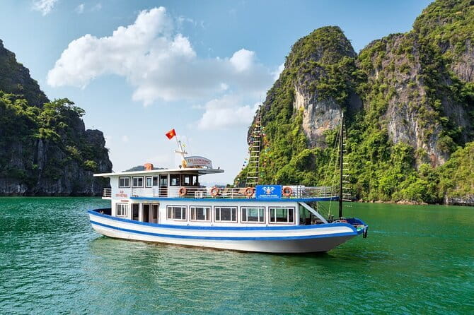 Ha Long Bay 1 Day Joined Luxury Tour - Kayaking through Luon Lagoon