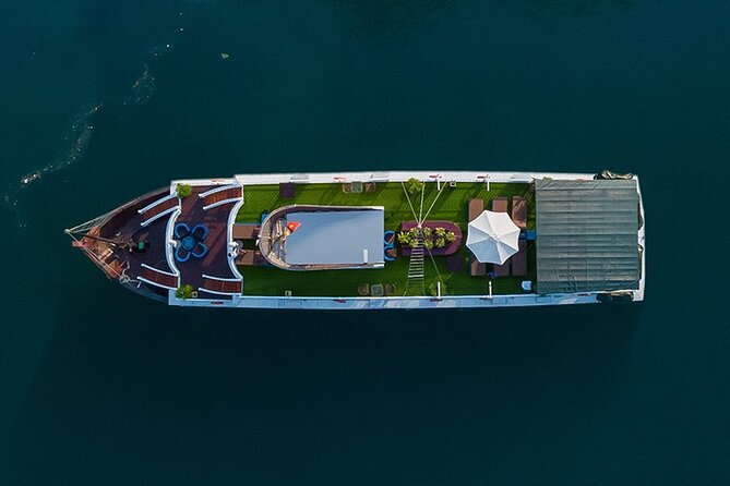 Ha Long Bay 2 Days 4 Star - Swimming, deck time, and the pleasure of slowing down
