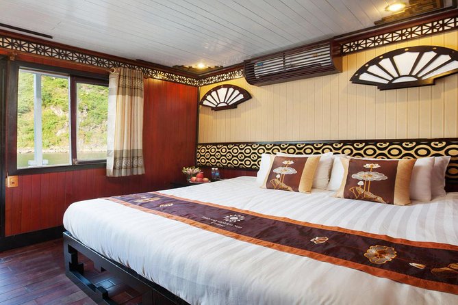 Ha Long Bay 2D1N on a 3-Star Cruise - The pearl farm adds a useful local angle