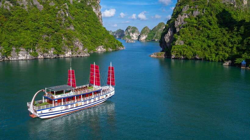 Ha Long Bay - Bai Tu Long Bay Luxury Boat Tour & Transfer - Key points to know before booking
