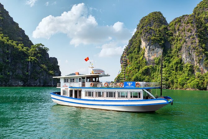 Ha Long Bay Cruise Day Tour with lunch, kayaking, surprise cave & titop island - The ride from Hanoi to Tuan Chau Marina