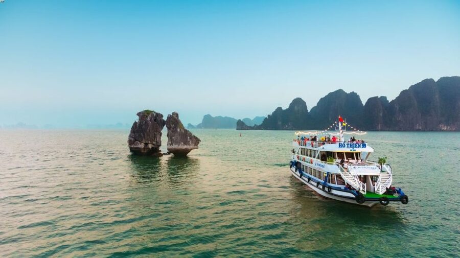 Ha Long Bay Day Trip with Best Price - Surprising Cave and its stone shapes