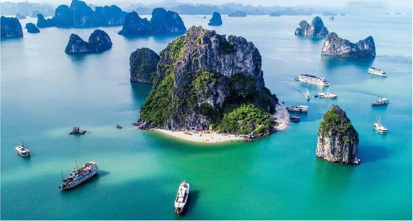 Ha Long Bay Full Day Tour from Hanoi Buffet Lunch& Adventure - Why this Ha Long Bay day works